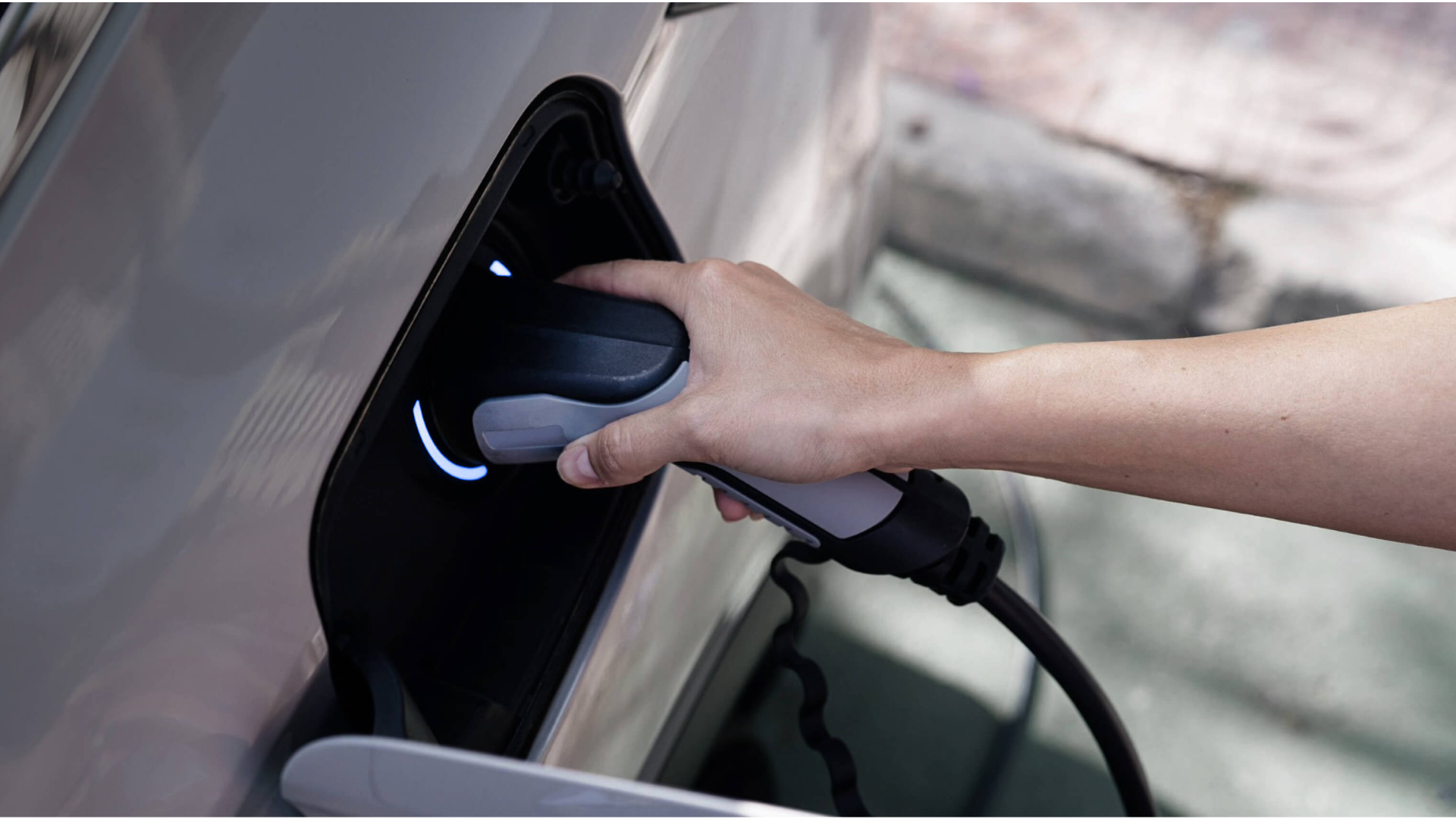 Battery Replacements and the Battle for Aftermarket Access